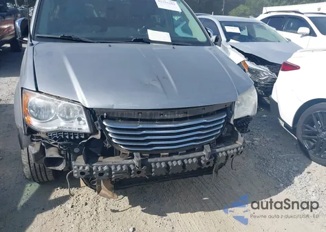 2014 Chrysler Town & Country Touring z USA, uszkodzony, nr VIN 2C4RC1BG5ER279795